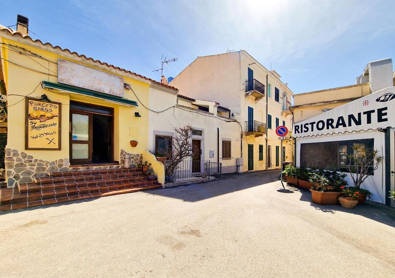 Residenza Quarto 02 - La Maddalena Apartment La Maddalena  Bagian luar foto
