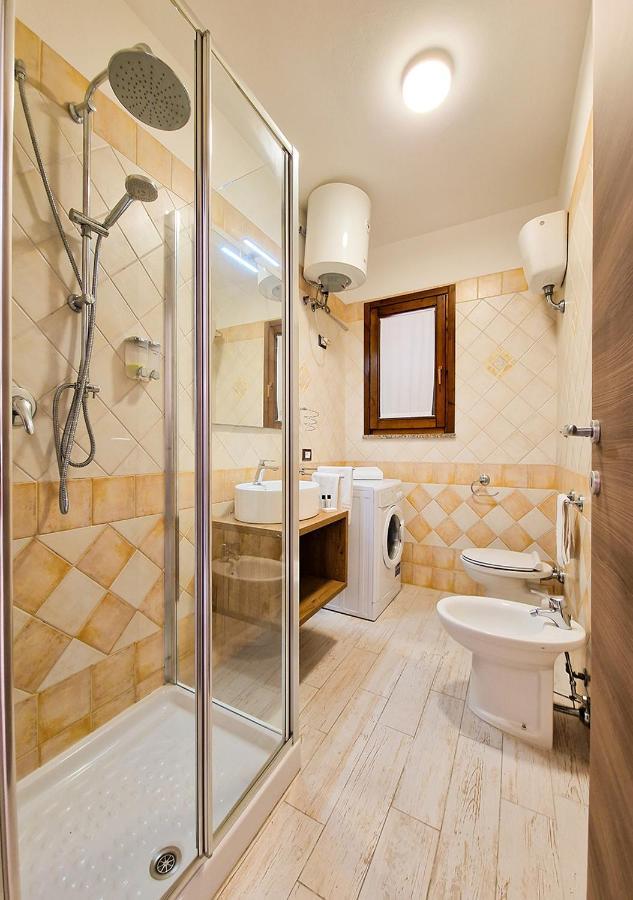Residenza Quarto 02 - La Maddalena Apartment La Maddalena  Bagian luar foto